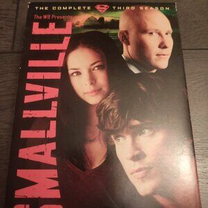 SMALLVILLE THE COMPLETE THIRD SEASON 6 DVD SET
